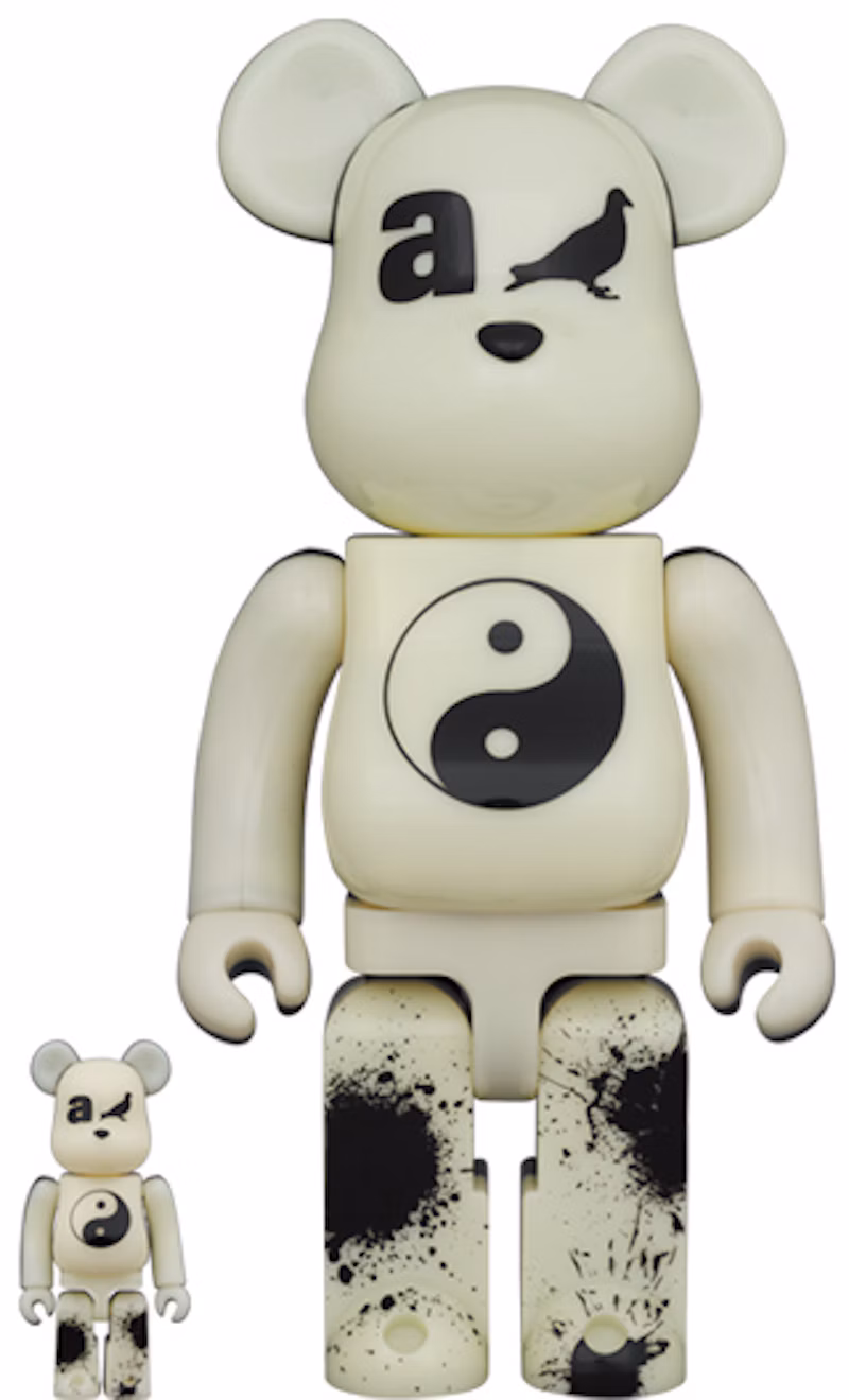 Bearbrick x atmos x Staple #4 100% & 400% Set Glow
