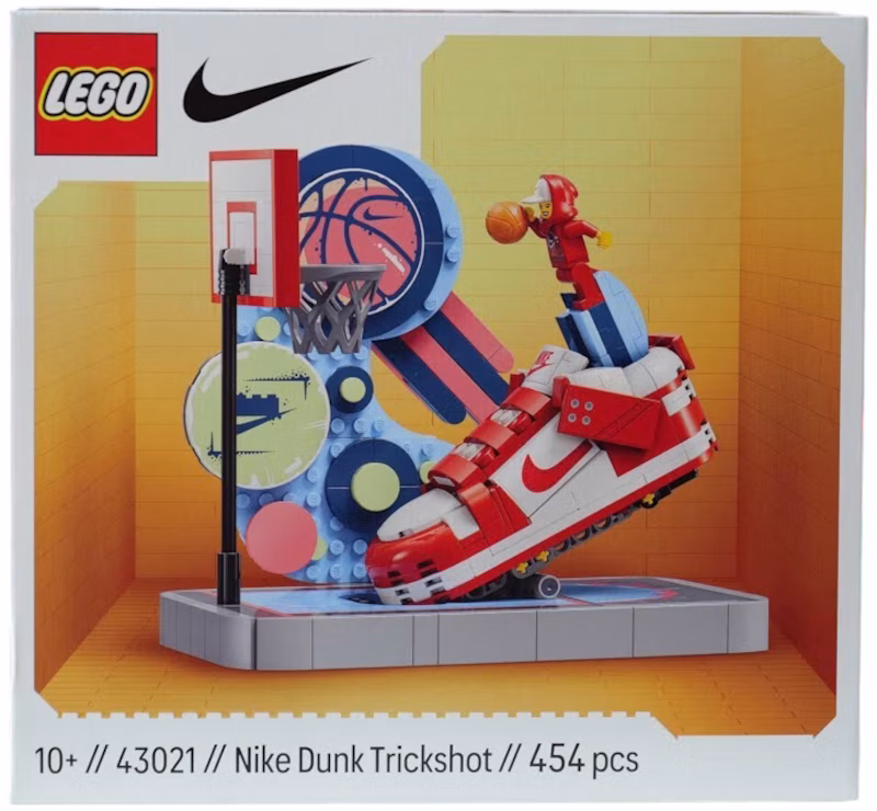 LEGO Nike Dunk Trickshot Set 43021