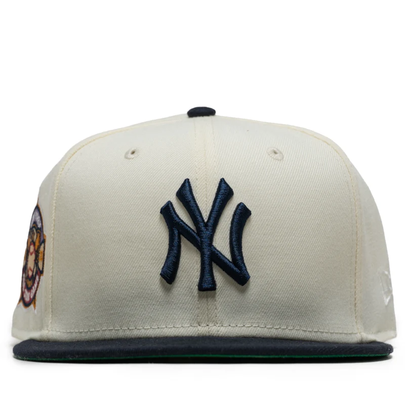 New Era x Politics New York Yankees 59FIFTY Fitted - Chrome/Navy